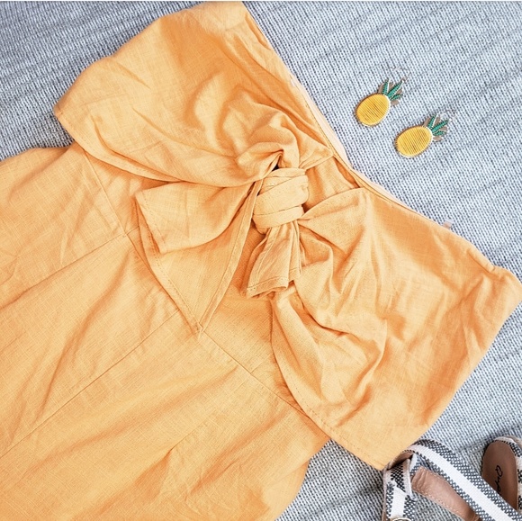 🚨END OF SUMMER SALE// Mango strapless Jumpsuit - Picture 2 of 3